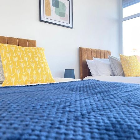 1 Bedroom Apartment - Flitwick - Contractor Friendly - Tourist Ready - Full Kitchen - Wifi - Smart Tv - Sofa Bed - Free Parking - Ideal For Short Or Long Stays 外观 照片