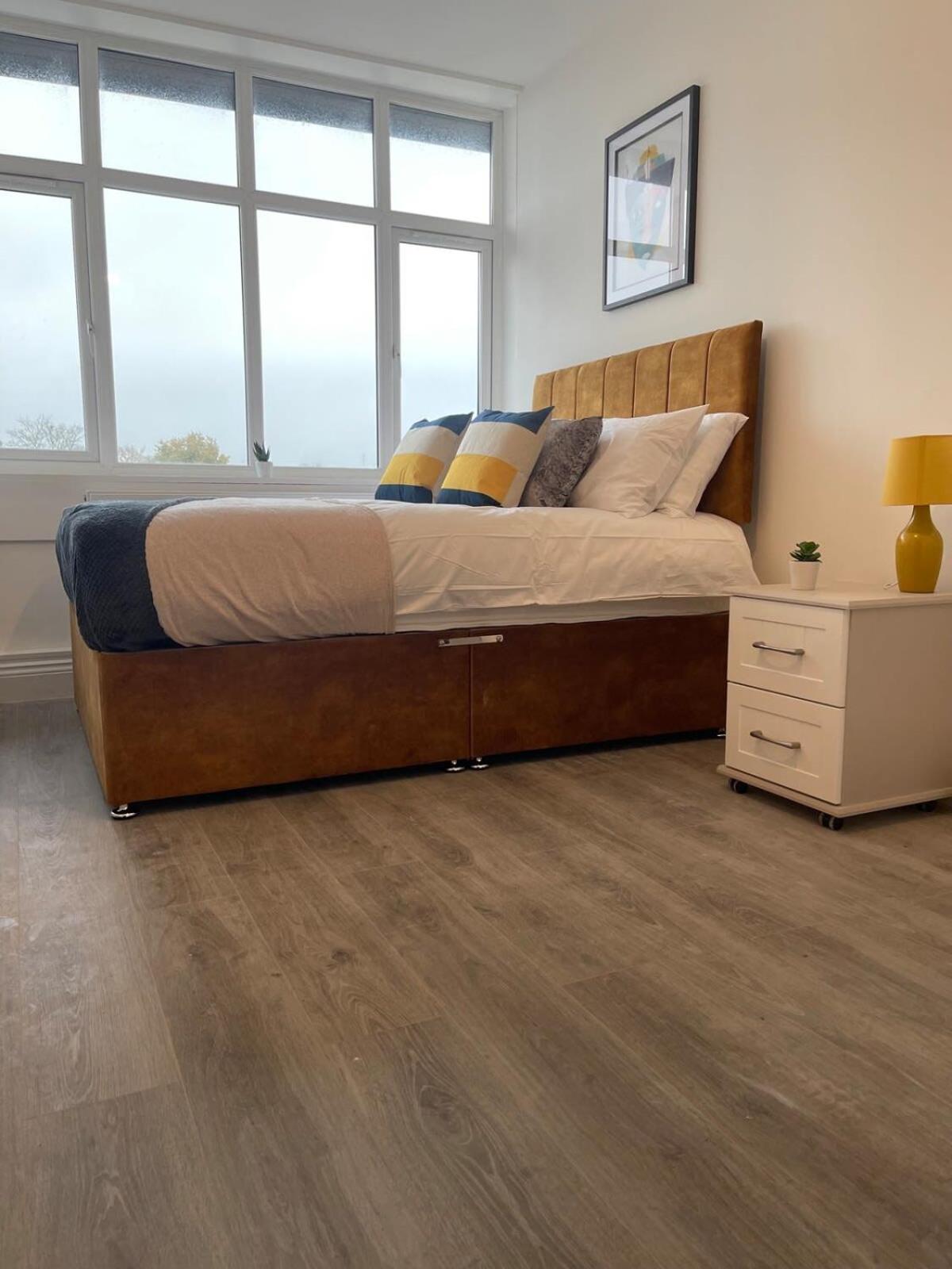 1 Bedroom Apartment - Flitwick - Contractor Friendly - Tourist Ready - Full Kitchen - Wifi - Smart Tv - Sofa Bed - Free Parking - Ideal For Short Or Long Stays 外观 照片