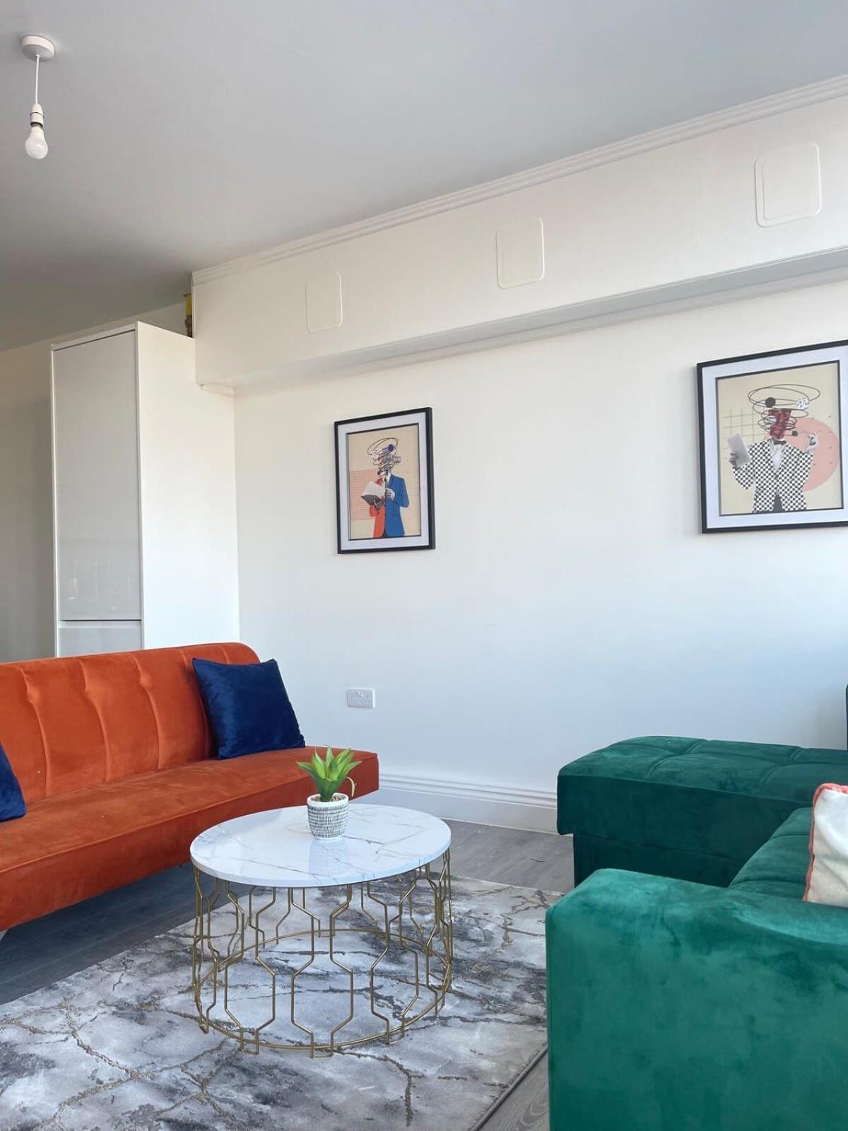 1 Bedroom Apartment - Flitwick - Contractor Friendly - Tourist Ready - Full Kitchen - Wifi - Smart Tv - Sofa Bed - Free Parking - Ideal For Short Or Long Stays 外观 照片